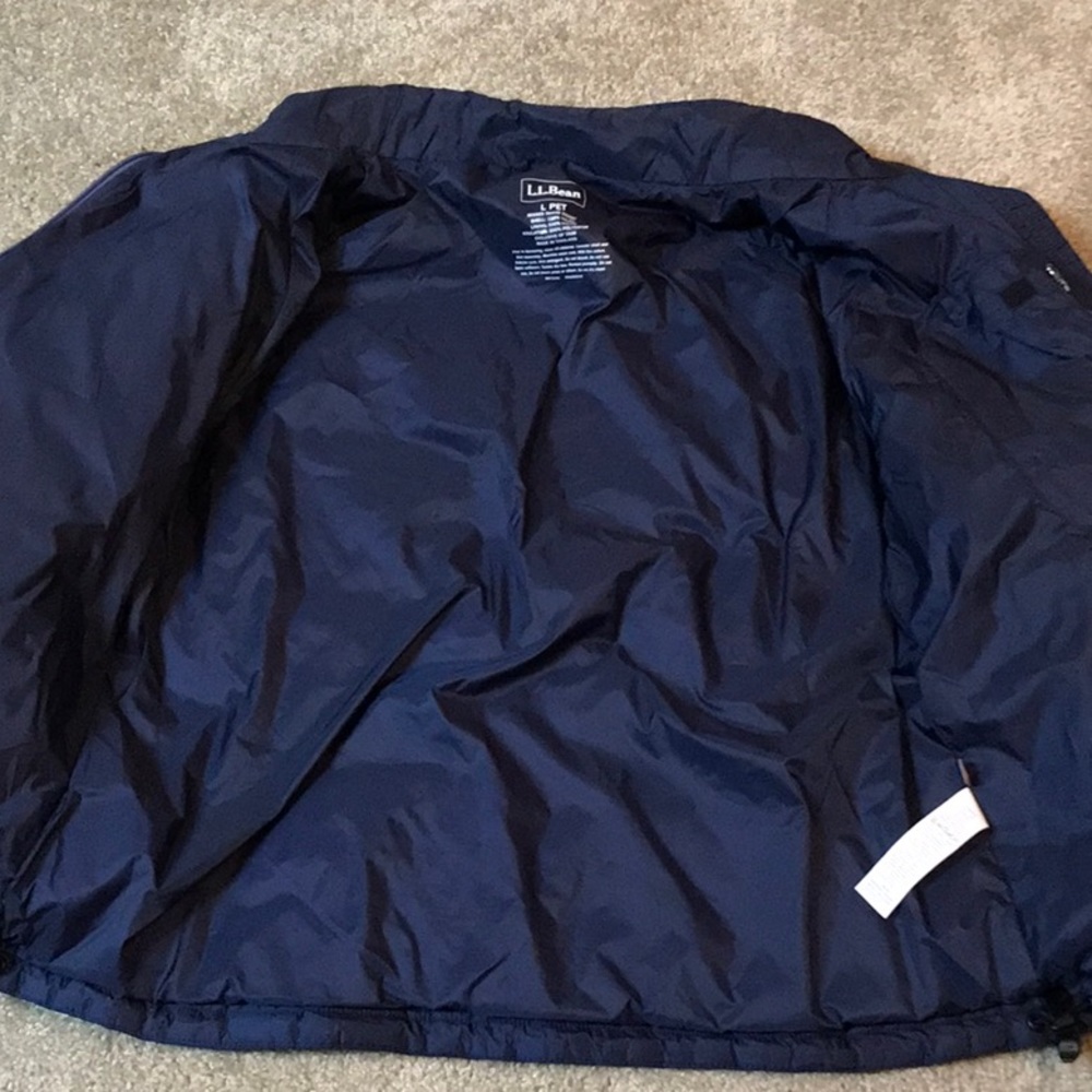 L.L. Bean Navy Blue Quilted Puffer Jacket - Picture 5 of 6